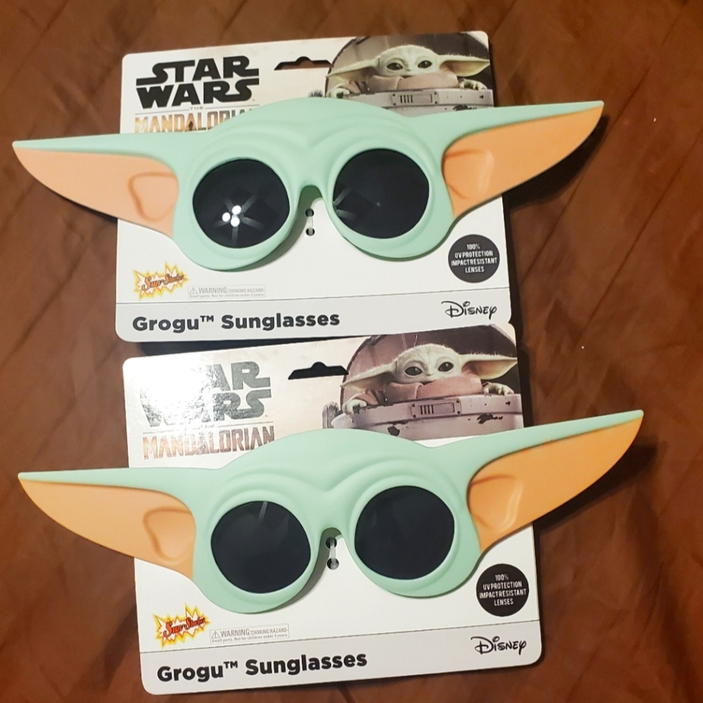 2 pair of Toddler Star Wars Mandalorian Grogu sunglasses